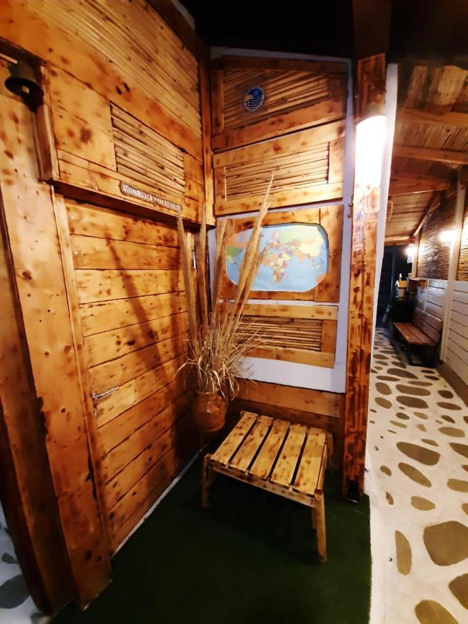 Mariza Apartments -Studios ハニオティス エクステリア 写真