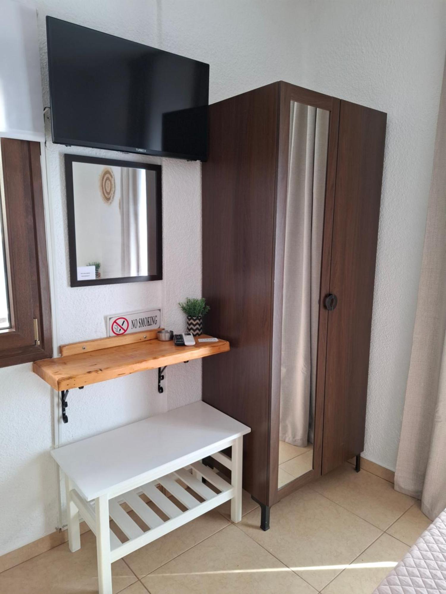 Mariza Apartments -Studios ハニオティス エクステリア 写真